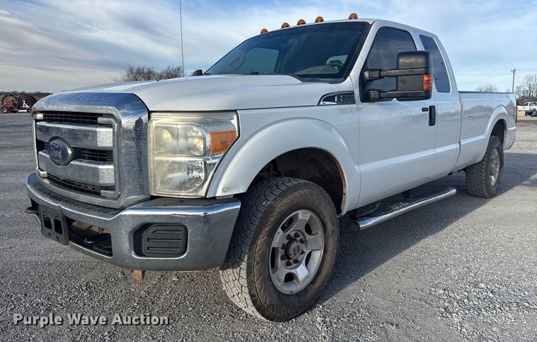 image for item DQ4205 2013 Ford F250 Super Duty Ext. Cab pickup truck