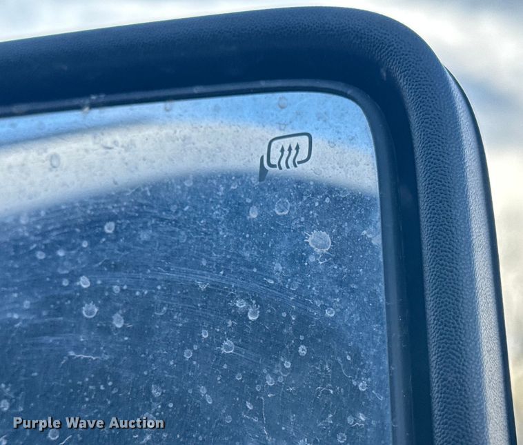 image for item DQ4205 2013 Ford F250 Super Duty Ext. Cab pickup truck