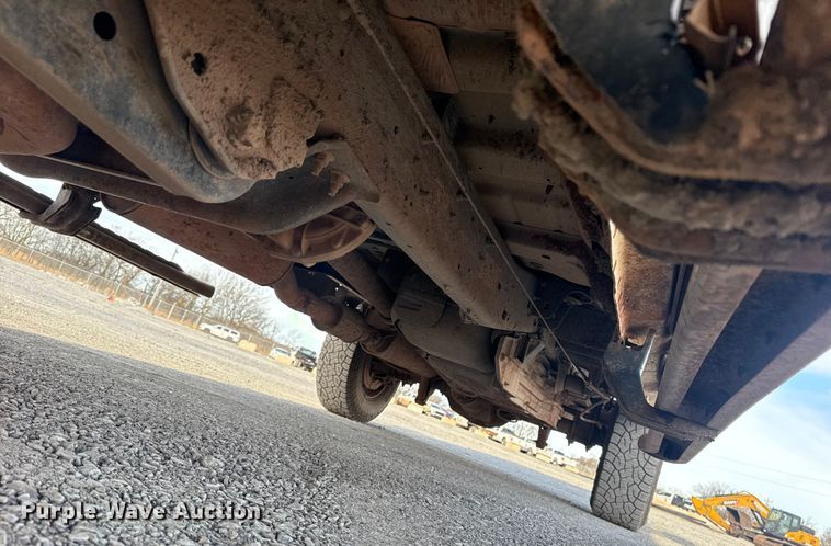 image for item DQ4205 2013 Ford F250 Super Duty Ext. Cab pickup truck