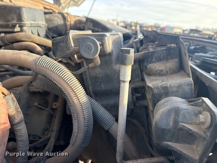 image for item DQ4205 2013 Ford F250 Super Duty Ext. Cab pickup truck