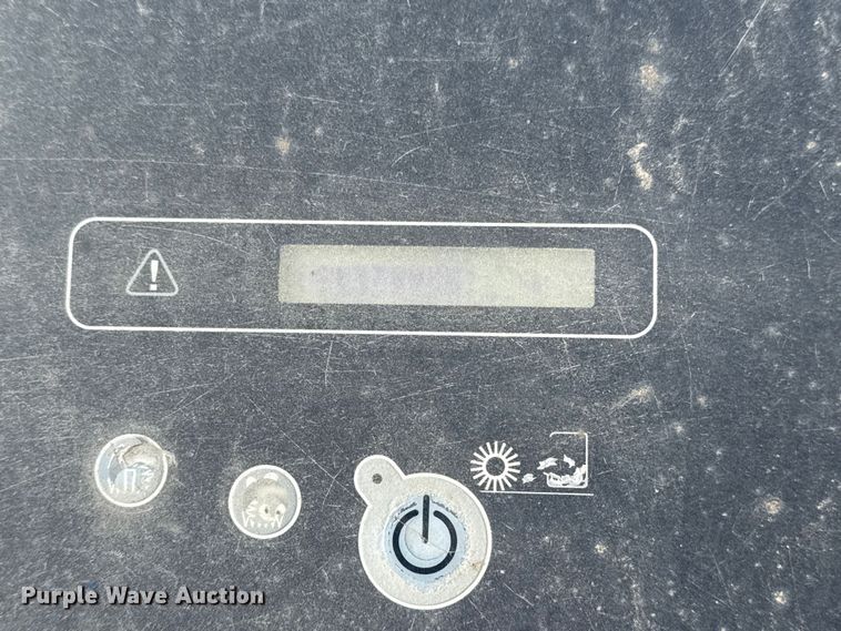 image for item DQ4208 Tennant M20 sweeper