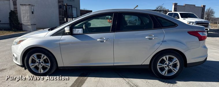 image for item DQ4210 2013 Ford Focus 