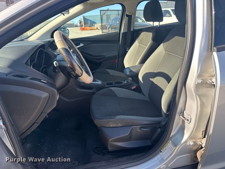 image for item DQ4210 2013 Ford Focus 