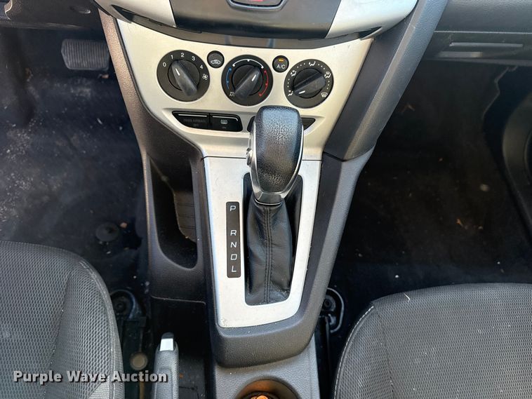 image for item DQ4210 2013 Ford Focus 