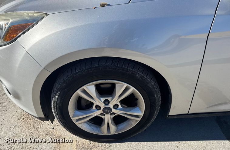 image for item DQ4210 2013 Ford Focus 