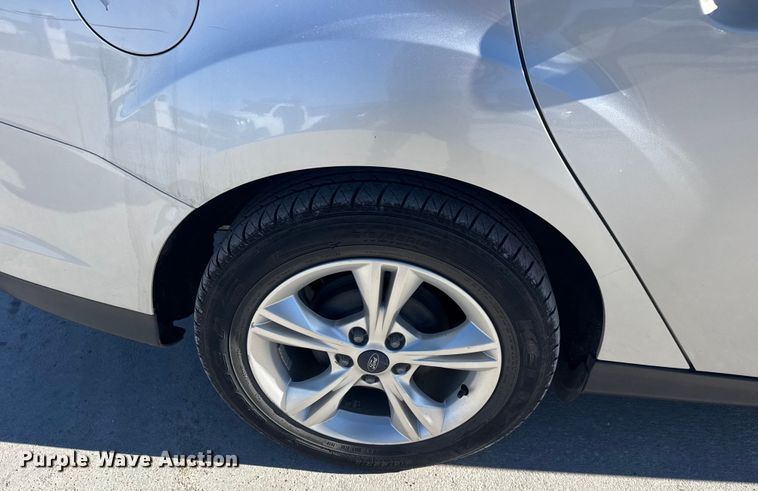 image for item DQ4210 2013 Ford Focus 