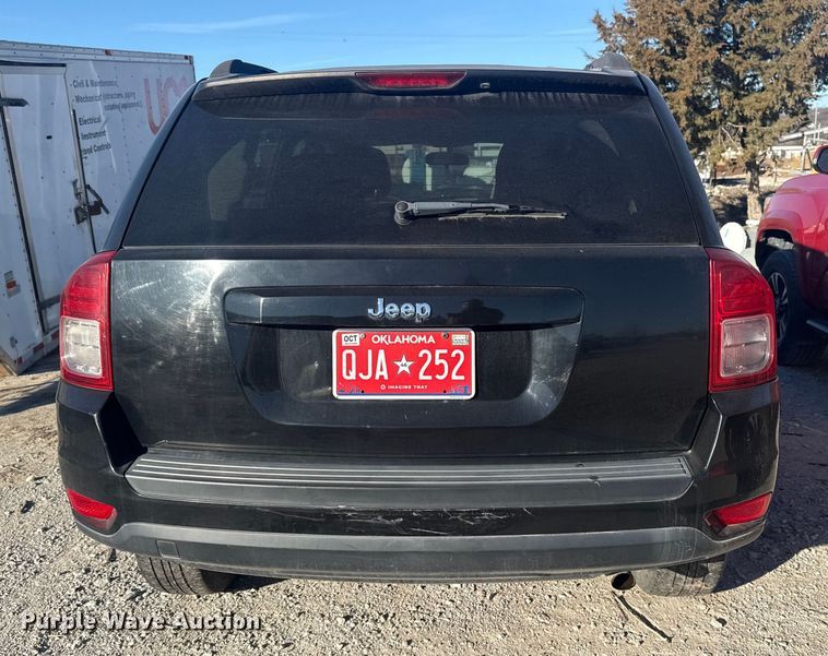 image for item DQ4212 2012 Jeep Compass SUV