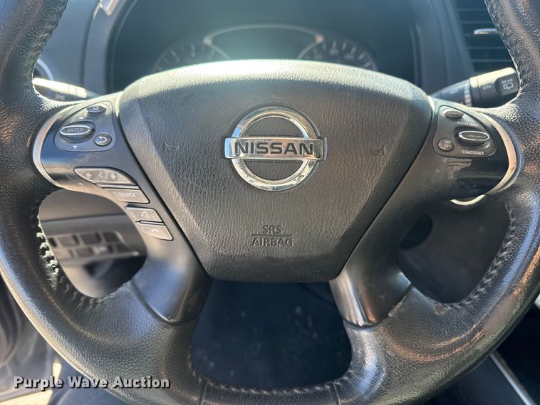 image for item DQ4213 2016 Nissan Pathfinder SUV