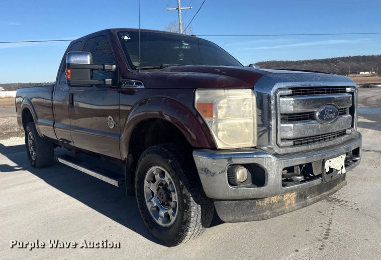 image for item DQ4216 2012 Ford F250 Super Duty Ext. Cab pickup truck