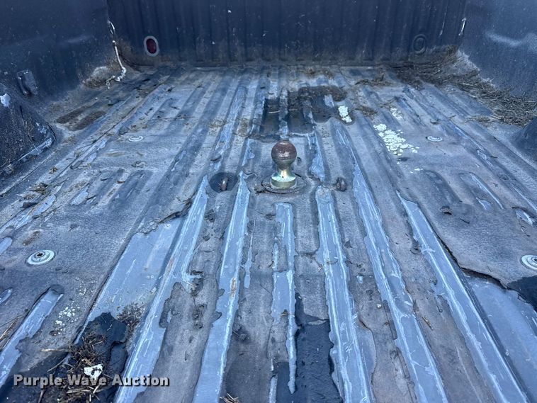 image for item DQ4216 2012 Ford F250 Super Duty Ext. Cab pickup truck