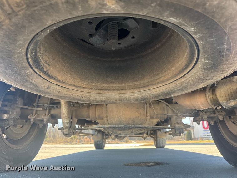 image for item DQ4216 2012 Ford F250 Super Duty Ext. Cab pickup truck