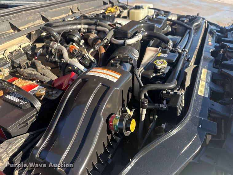 image for item DQ4216 2012 Ford F250 Super Duty Ext. Cab pickup truck