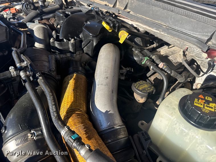 image for item DQ4216 2012 Ford F250 Super Duty Ext. Cab pickup truck