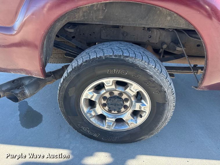 image for item DQ4216 2012 Ford F250 Super Duty Ext. Cab pickup truck