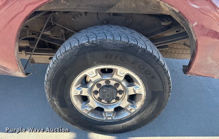 image for item DQ4216 2012 Ford F250 Super Duty Ext. Cab pickup truck