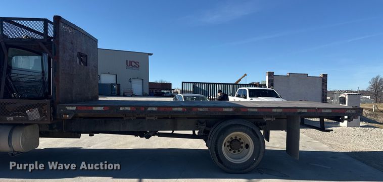 image for item DQ4217 2008 International 4400 flatbed truck