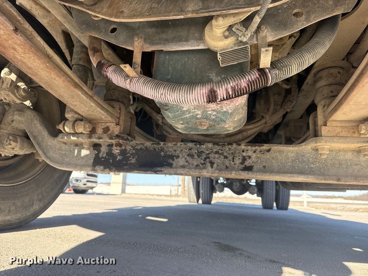 image for item DQ4217 2008 International 4400 flatbed truck