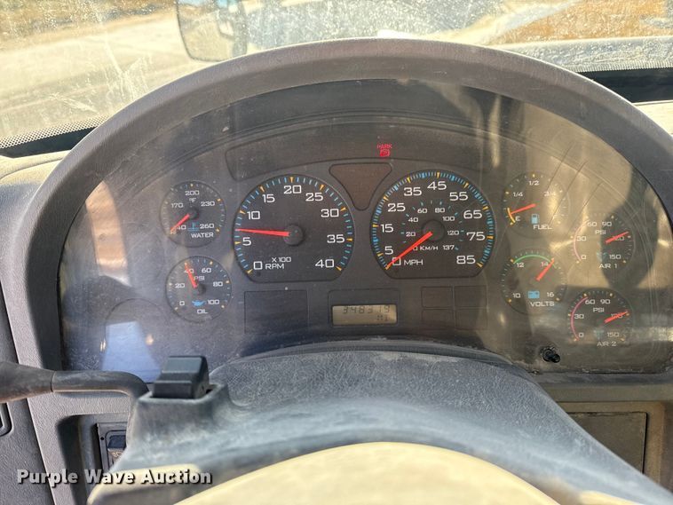 image for item DQ4217 2008 International 4400 flatbed truck