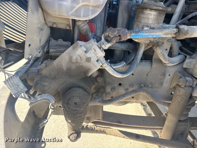 image for item DQ4217 2008 International 4400 flatbed truck