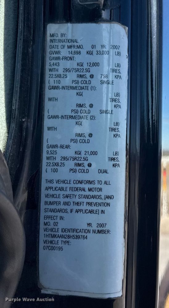 image for item DQ4217 2008 International 4400 flatbed truck