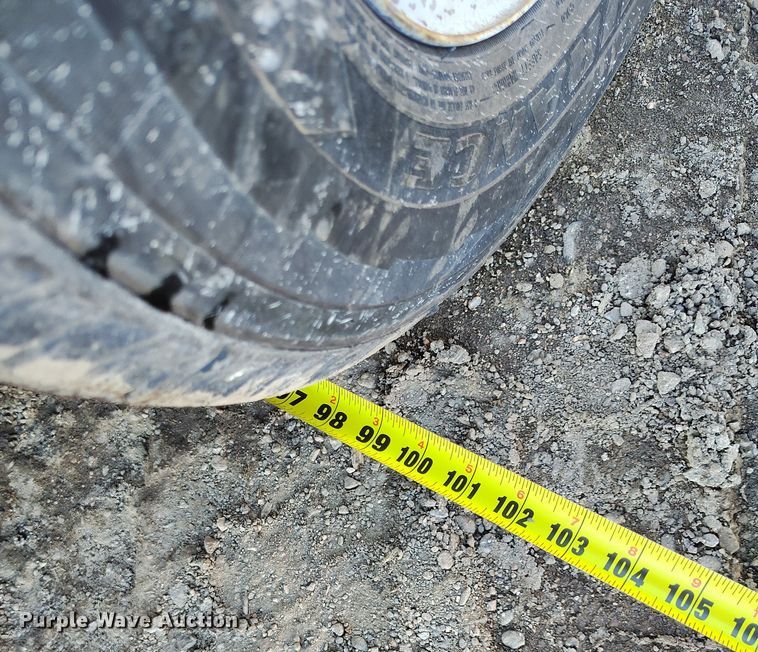 image for item DT0848 2014 Haulmark enclosed cargo trailer