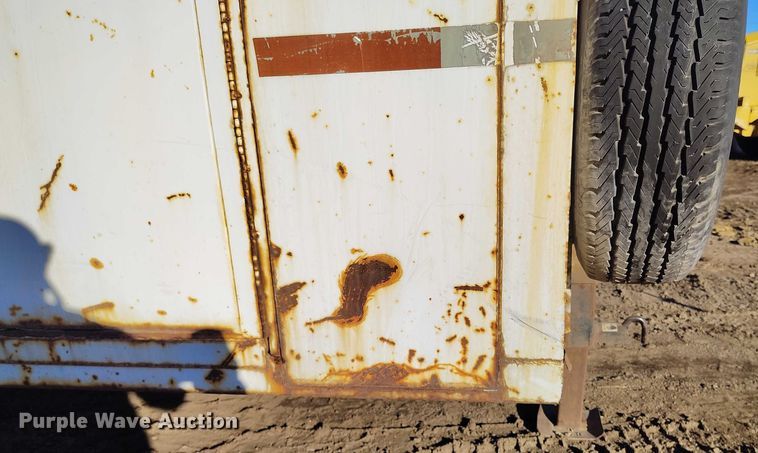 image for item DT0849 1996 W-W enclosed cargo trailer