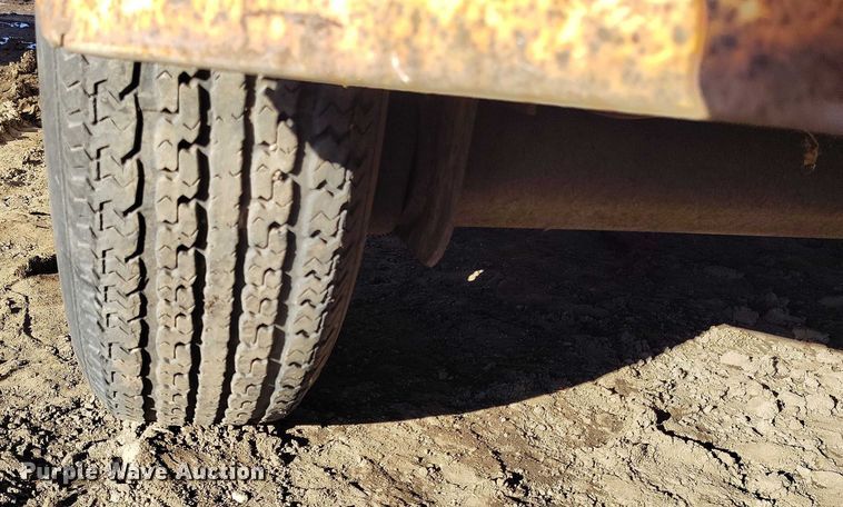 image for item DT0849 1996 W-W enclosed cargo trailer