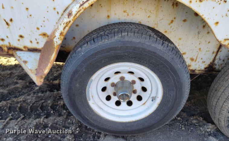 image for item DT0849 1996 W-W enclosed cargo trailer