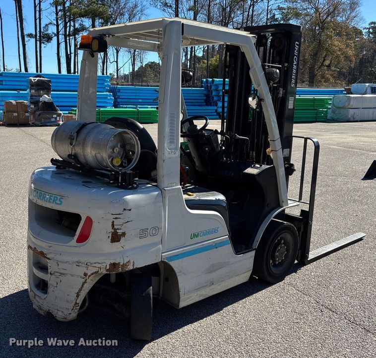 image for item DU0354 2017 UniCarriers PF50 forklift
