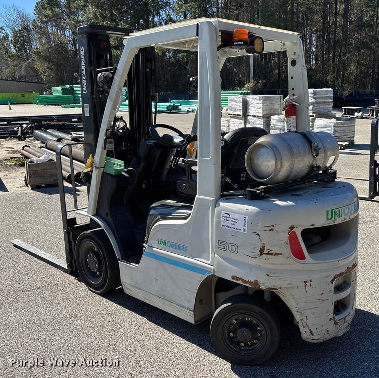 image for item DU0354 2017 UniCarriers PF50 forklift