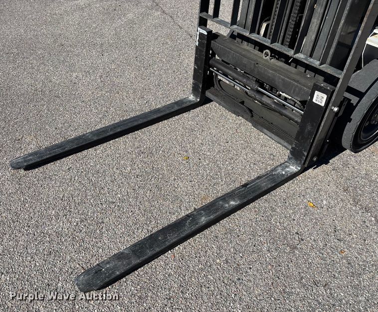 image for item DU0354 2017 UniCarriers PF50 forklift