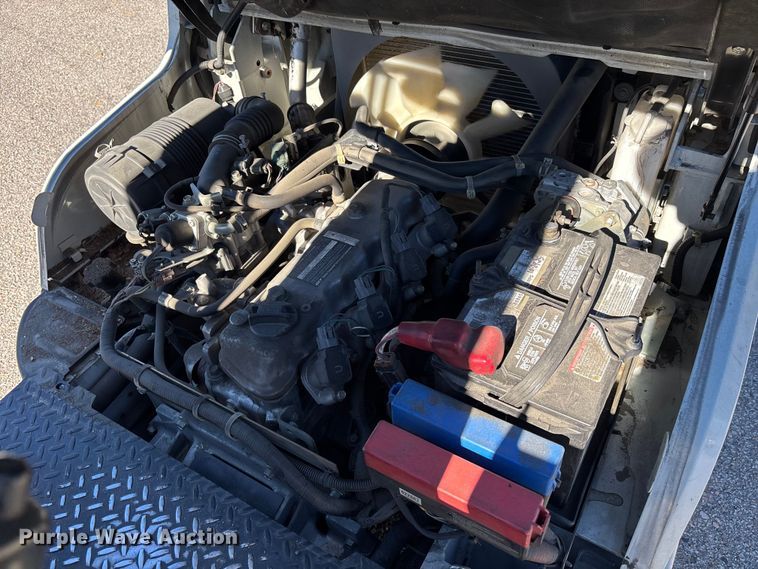 image for item DU0354 2017 UniCarriers PF50 forklift