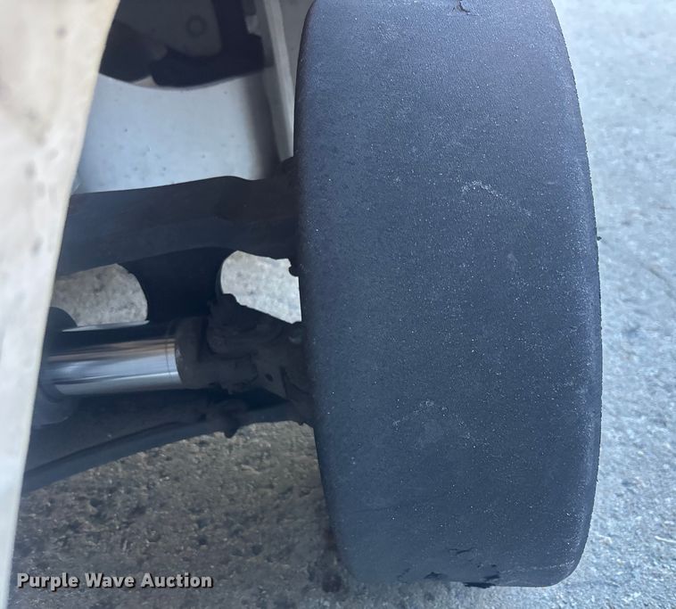 image for item DU0354 2017 UniCarriers PF50 forklift