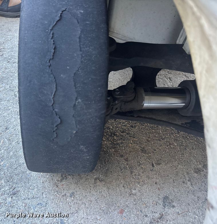 image for item DU0354 2017 UniCarriers PF50 forklift