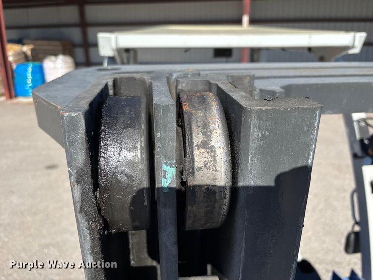 image for item DU0355 2016 UniCarriers PF80YLP forklift