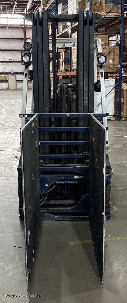 image for item DU0358 2017 UniCarriers PF50 forklift
