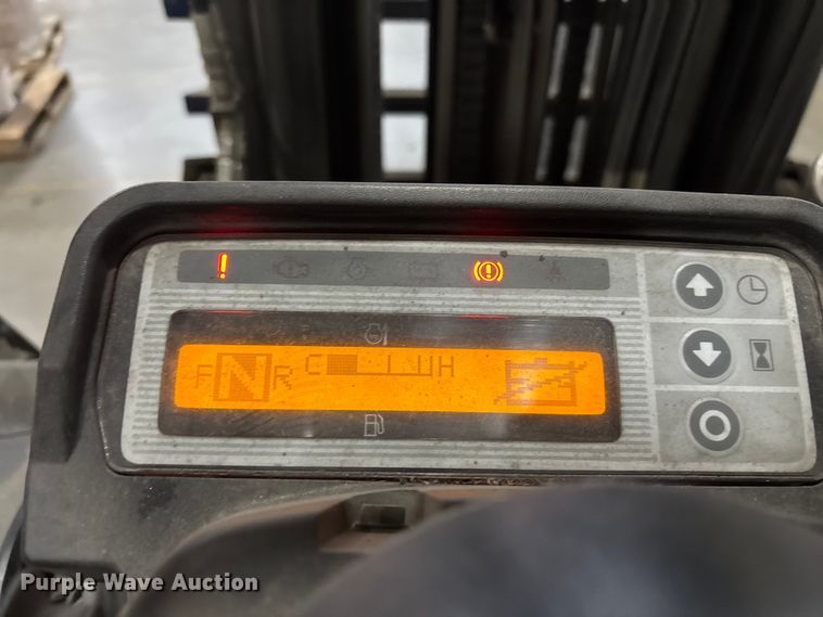 image for item DU0358 2017 UniCarriers PF50 forklift