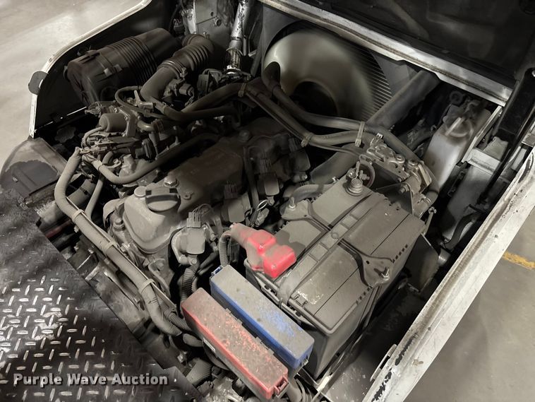 image for item DU0358 2017 UniCarriers PF50 forklift