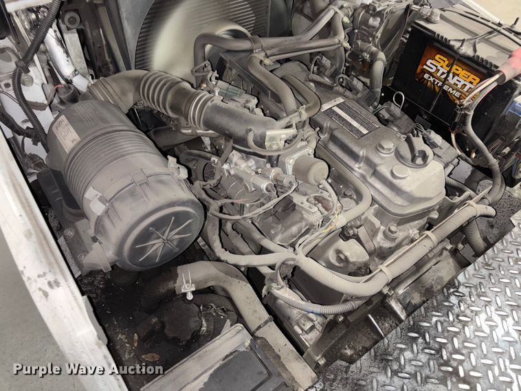 image for item DU0358 2017 UniCarriers PF50 forklift