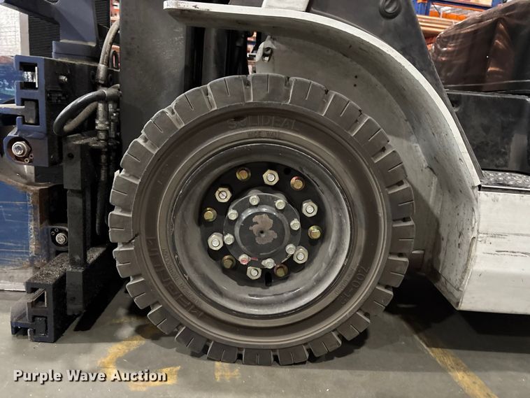 image for item DU0358 2017 UniCarriers PF50 forklift