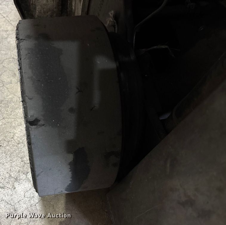 image for item DU0359 2015 Nissan CFS40 forklift