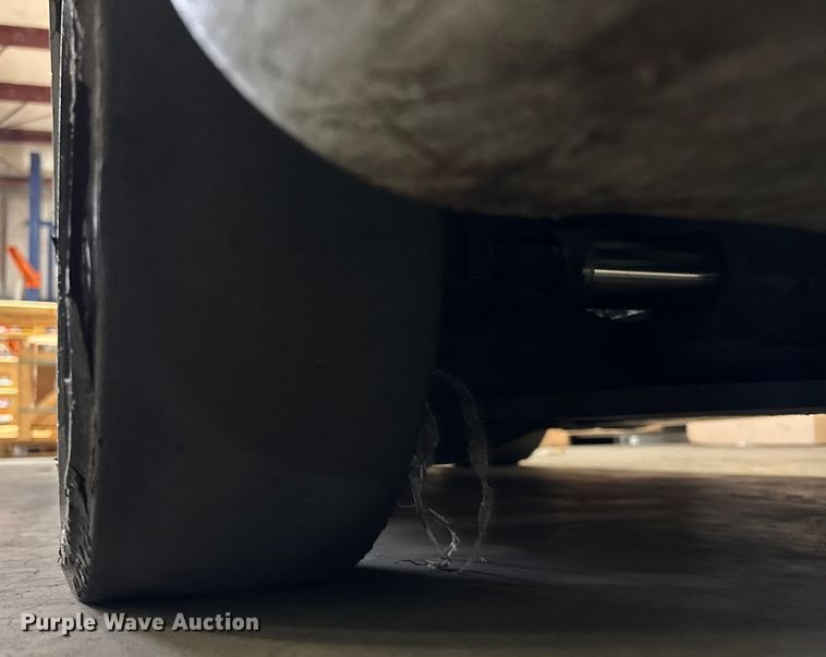 image for item DU0359 2015 Nissan CFS40 forklift