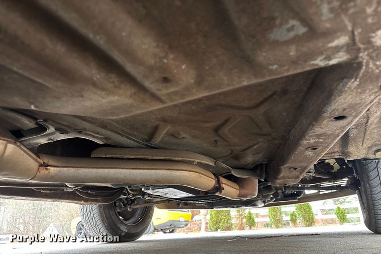 image for item DU0360 1985 Mercedes-Benz 126 