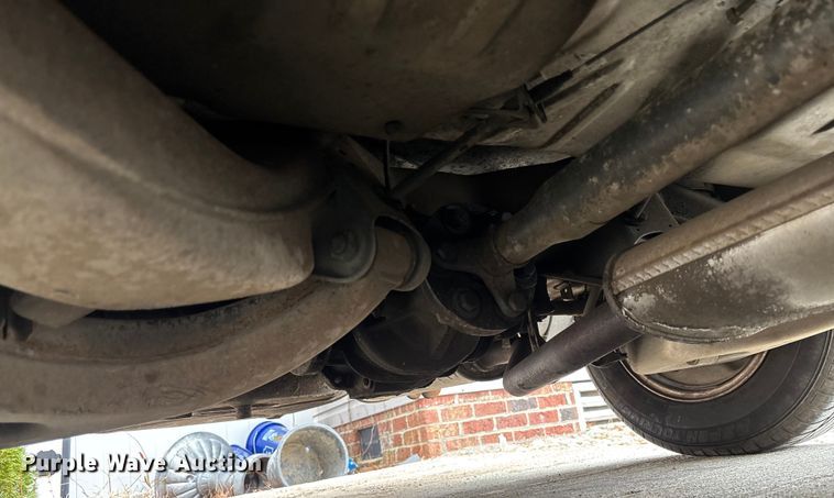 image for item DU0360 1985 Mercedes-Benz 126 