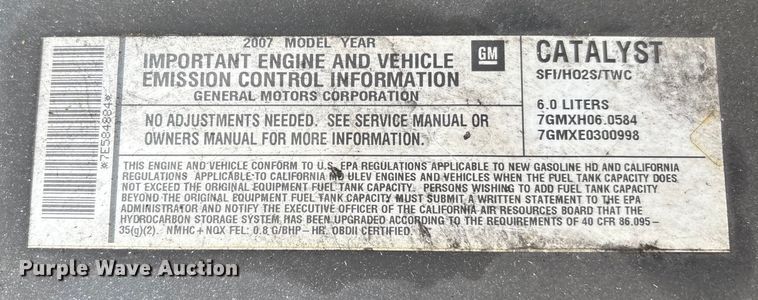 image for item DU0362 2007 Chevrolet Silverado 3500HD flatbed pickup truck