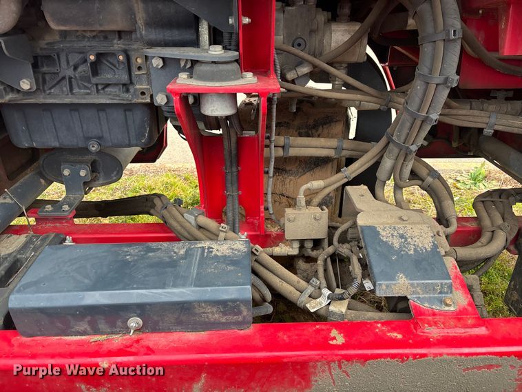 image for item DU0363 2015 Moffett M5501 forklift