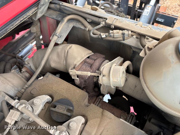 image for item DU0363 2015 Moffett M5501 forklift