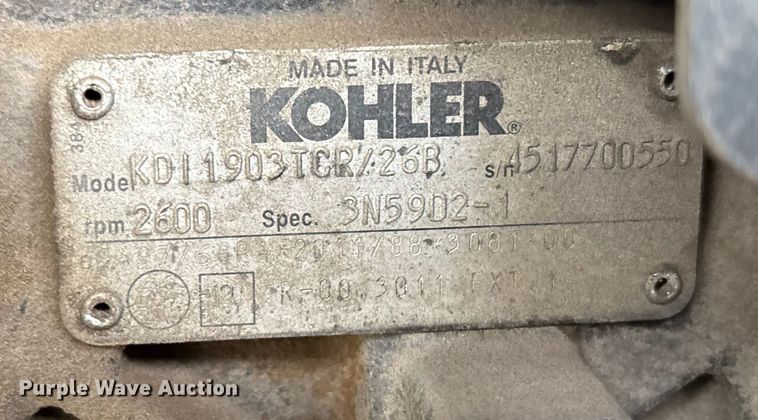 image for item DU0363 2015 Moffett M5501 forklift