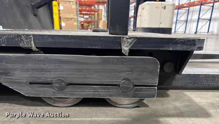 image for item DU0371 2016 Crown SP3520-30 order picker