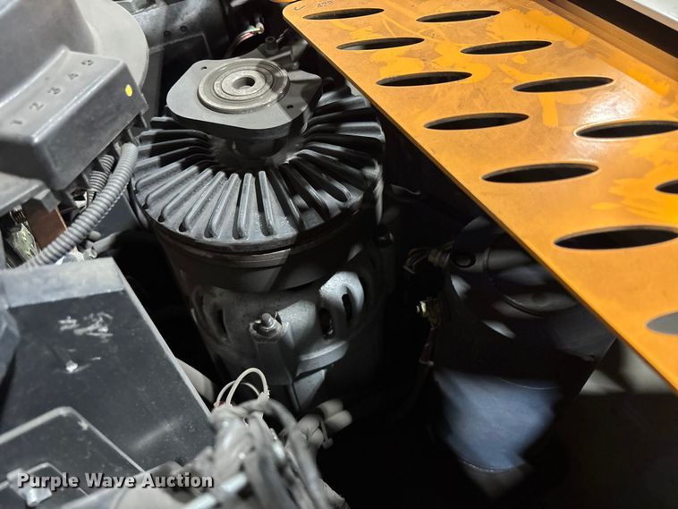 image for item DU0372 2017 Crown SP3500-30 order picker